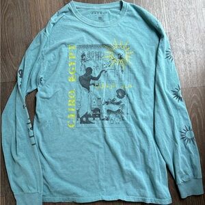 🦄10/$10 PacSun Long Sleeve Shirt - Teal with Yellow Graphic